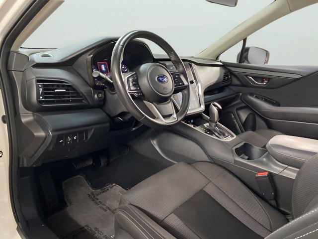 Used 2024 Subaru Outback Premium AWD/4WD image 18