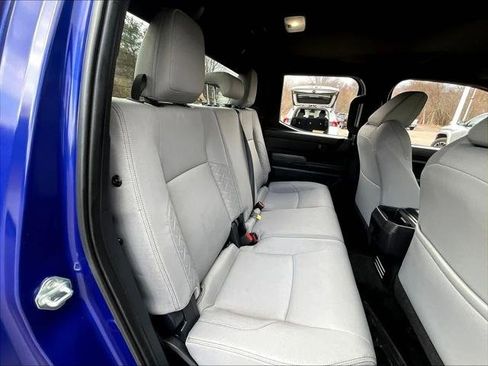 Used 2025 Toyota Tacoma SR5 image 16