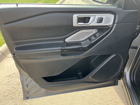 Used 2022 Ford Explorer ST w/ Equipment Group 401A image 14