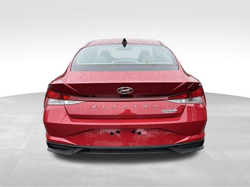 Certified 2023 Hyundai Elantra SEL w/ Convenience Package FWD image 6