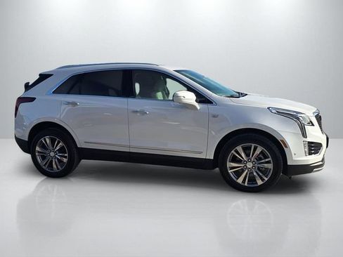 New 2026 Cadillac XT5 Premium Luxury w/ Driver Assist Package FWD image 4