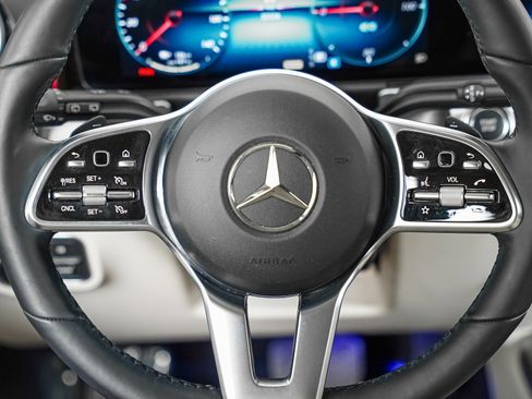 Certified 2023 Mercedes-Benz EQB 300 4MATIC image 15