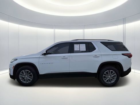 Used 2023 Chevrolet Traverse LT FWD image 7