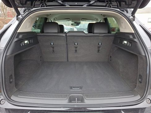 Used 2023 Buick Envision Essence image 29