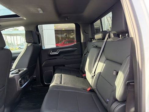 New 2026 Chevrolet Silverado 1500 LTZ w/ LTZ Premium Package AWD/4WD image 22