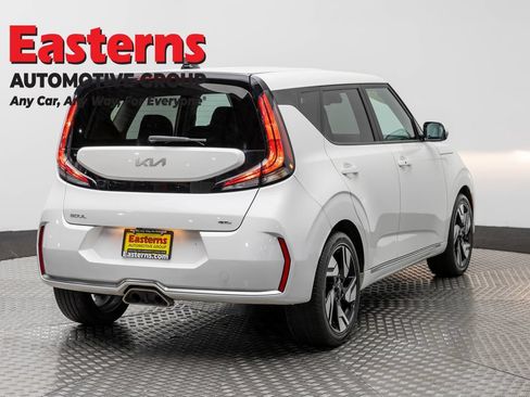 Used 2023 Kia Soul GT-Line FWD image 5