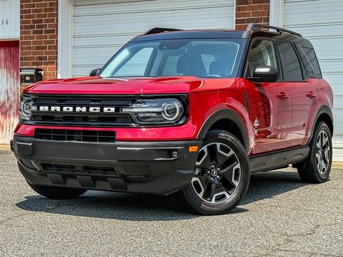 Used 2021 Ford Bronco Sport Outer Banks AWD/4WD image 7