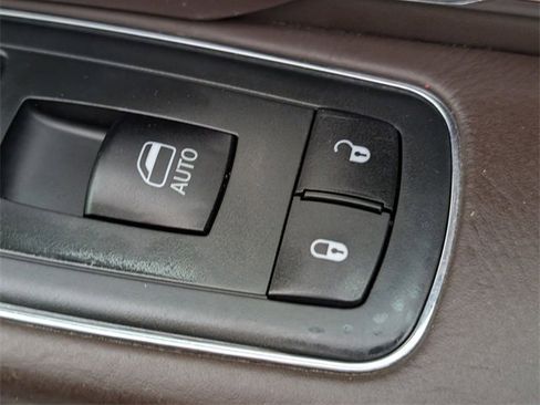 Used 2013 RAM 1500 Laramie Longhorn w/ Convenience Group image 37