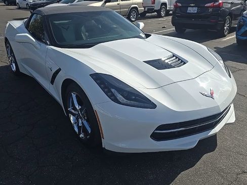 Used 2014 Chevrolet Corvette Stingray Convertible image 2