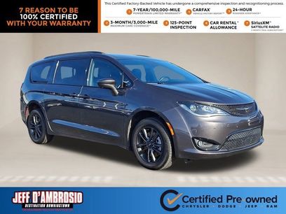 Certified 2020 Chrysler Pacifica Touring-L w/ Advanced Safetytec Group