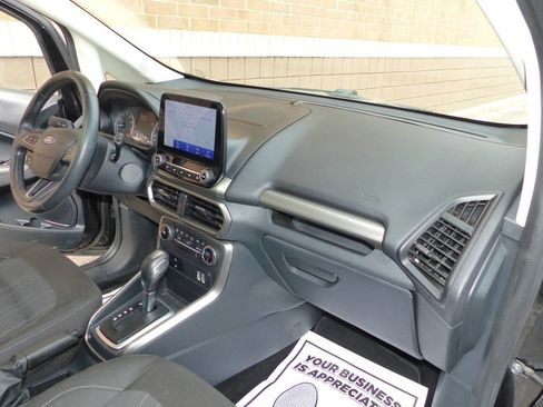 Used 2020 Ford EcoSport SE w/ SE Convenience Package image 33