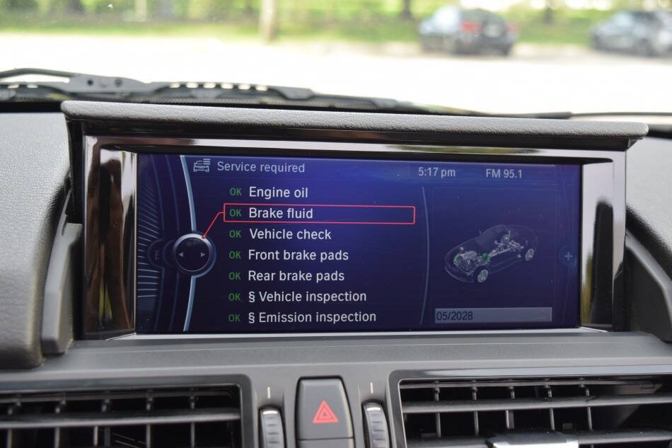 Used 2014 BMW Z4 sDrive35is RWD image 64