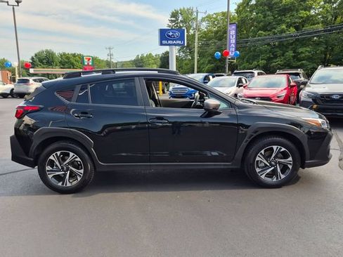 Used 2024 Subaru Crosstrek 2.0i Premium AWD/4WD image 2