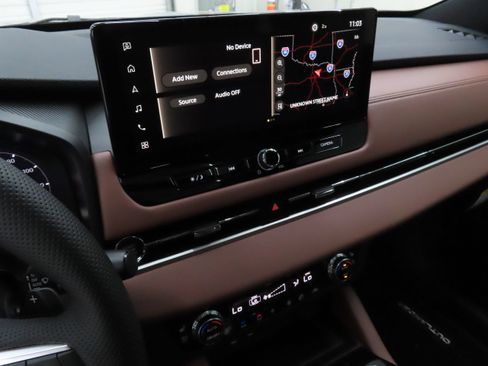 New 2026 Mitsubishi Outlander SEL FWD image 16