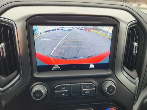 Used 2022 Chevrolet Silverado 2500 LT w/ Convenience Package image 42