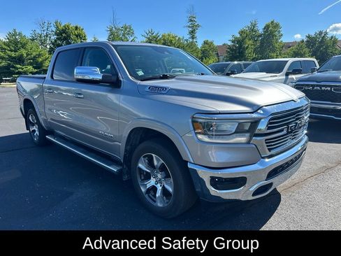 Used 2019 RAM 1500 Laramie AWD/4WD image 3