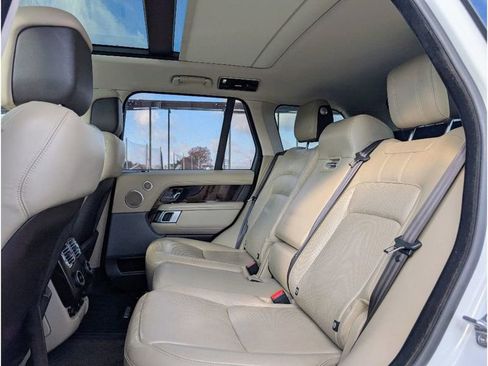 Used 2019 Land Rover Range Rover HSE AWD/4WD image 17