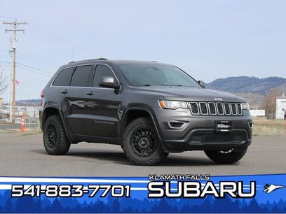 Used 2017 Jeep Grand Cherokee Laredo w/ Quick Order Package 23E