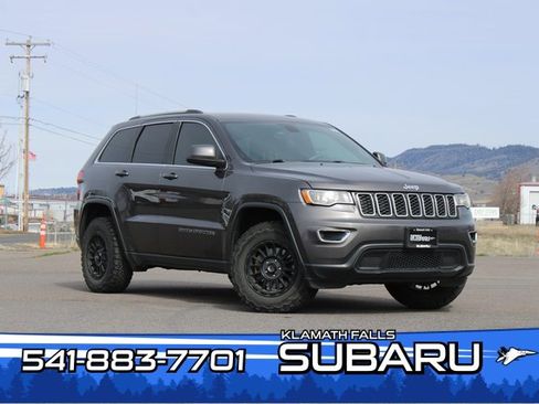 Used 2017 Jeep Grand Cherokee Laredo w/ Quick Order Package 23E image 1