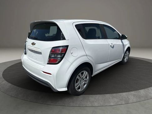 Used 2020 Chevrolet Sonic LT image 5