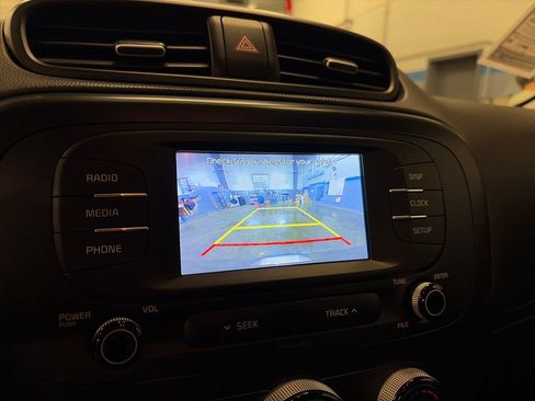 Used 2019 Kia Soul FWD image 30