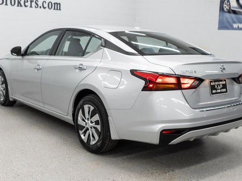 Used 2019 Nissan Altima 2.5 S AWD/4WD image 6