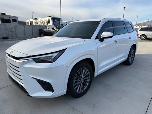 Used 2025 Lexus TX 350 AWD image 7