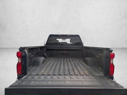 Used 2022 Chevrolet Silverado 3500 LT image 4