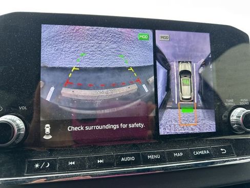 Used 2023 Mitsubishi Outlander SE image 13