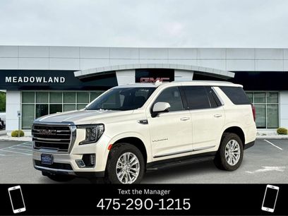 Used 2022 GMC Yukon SLT w/ SLT Premium Package