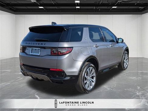 Used 2024 Land Rover Discovery Sport Dynamic SE image 5