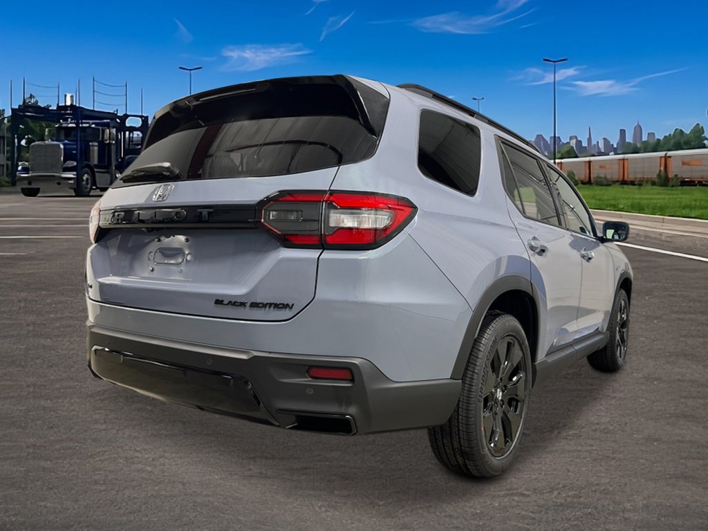 New 2026 Honda Pilot Black Edition image 2