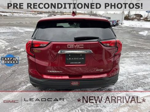 Used 2019 GMC Terrain SLE w/ Driver Convenience Package image 4