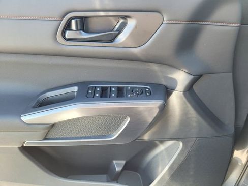 New 2026 Nissan Pathfinder Rock Creek w/ Rock Creek Premium Package AWD/4WD image 21