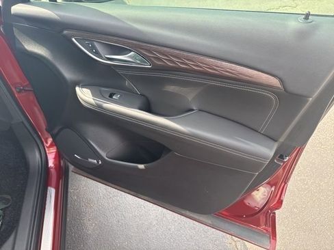 Certified 2023 Buick Envision Avenir image 23