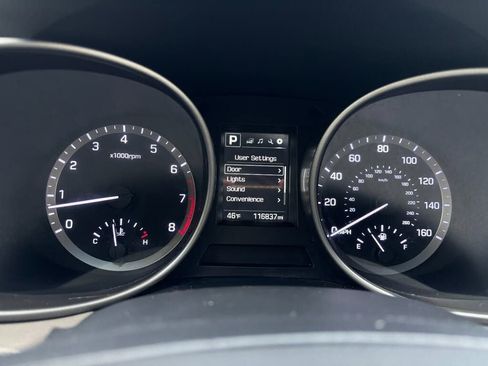 Used 2017 Hyundai Santa Fe SE FWD image 22