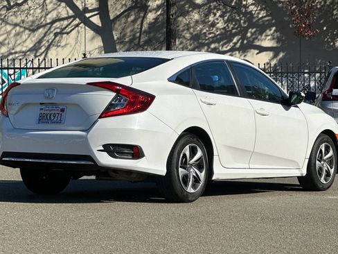 Used 2020 Honda Civic LX image 4