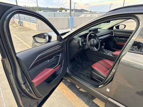 New 2026 MAZDA CX-50 AWD 2.5 Hybrid w/ Weather Package image 32