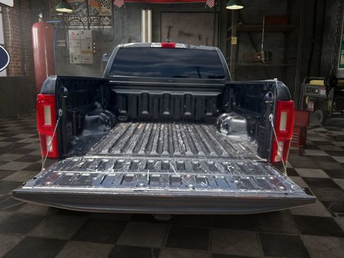 Used 2019 Ford Ranger XLT w/ Equipment Group 301A Mid AWD/4WD image 11