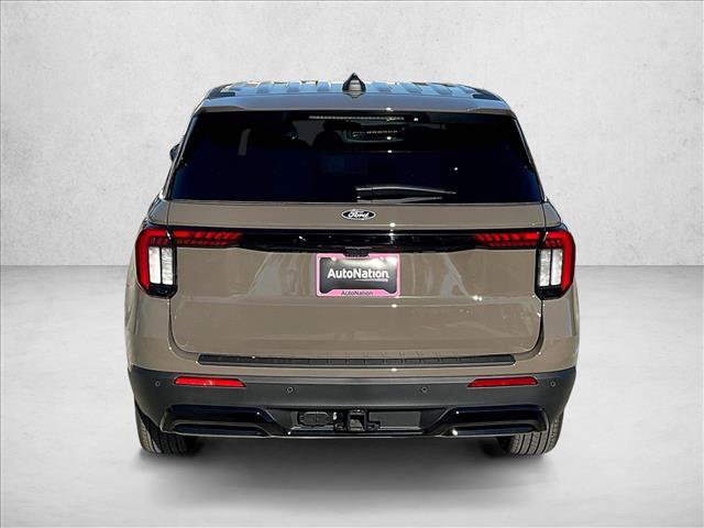 New 2027 Ford Explorer ST-Line AWD/4WD image 4