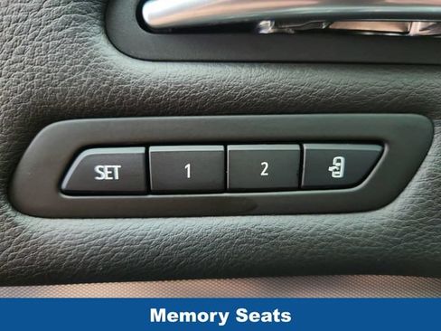 Used 2019 Cadillac XT4 Premium Luxury AWD/4WD image 21
