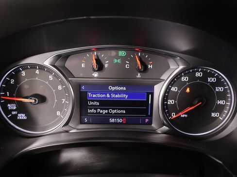 Used 2024 GMC Terrain SLT image 4