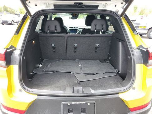 Used 2023 Chevrolet TrailBlazer ACTIV w/ Sun and Liftgate Package AWD/4WD image 31