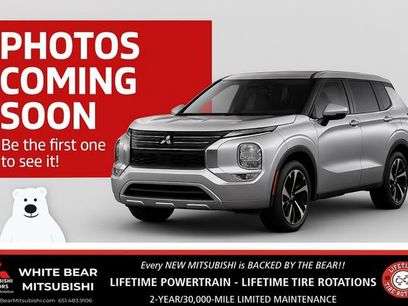 New 2026 Mitsubishi Outlander SE