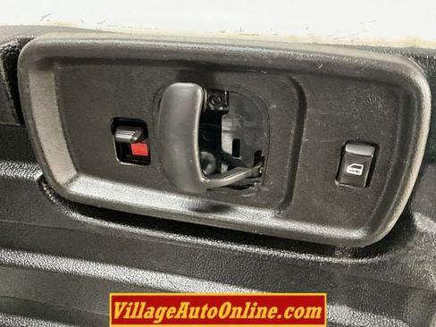 Used 2014 Chevrolet Express 2500 image 27