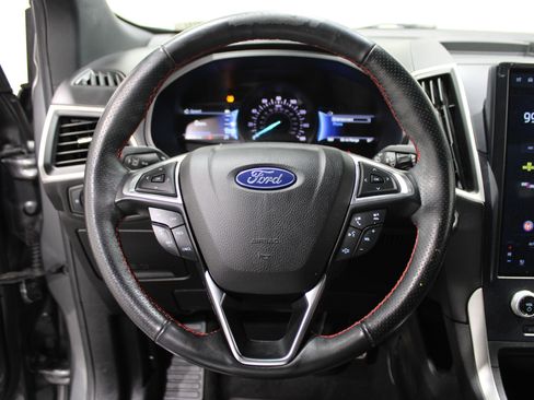 Used 2022 Ford Edge ST-Line AWD/4WD image 9