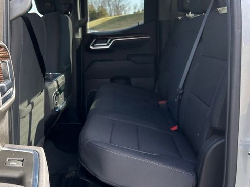 Certified 2025 GMC Sierra 1500 Elevation w/ Preferred Package image 18