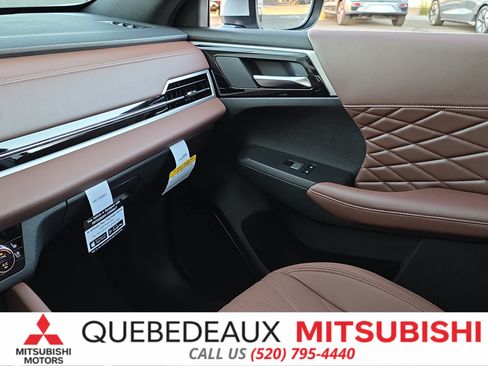 New 2026 Mitsubishi Outlander SEL FWD image 27