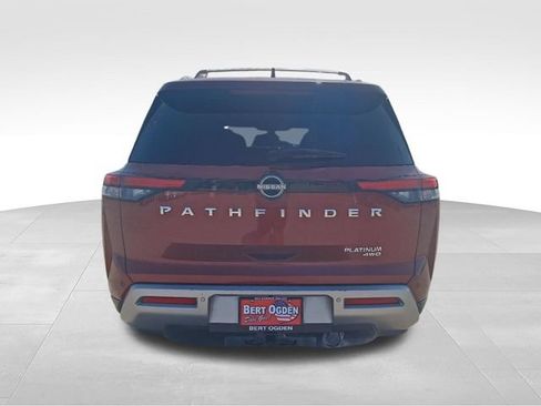 Used 2022 Nissan Pathfinder Platinum w/ Cargo Package AWD/4WD image 6