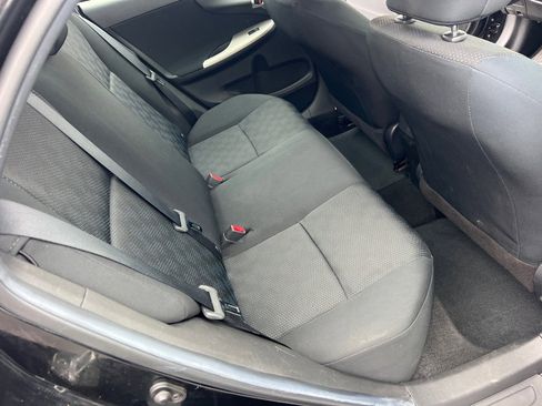 Used 2010 Toyota Corolla image 15